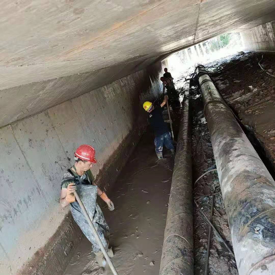 萝北工业管道清淤